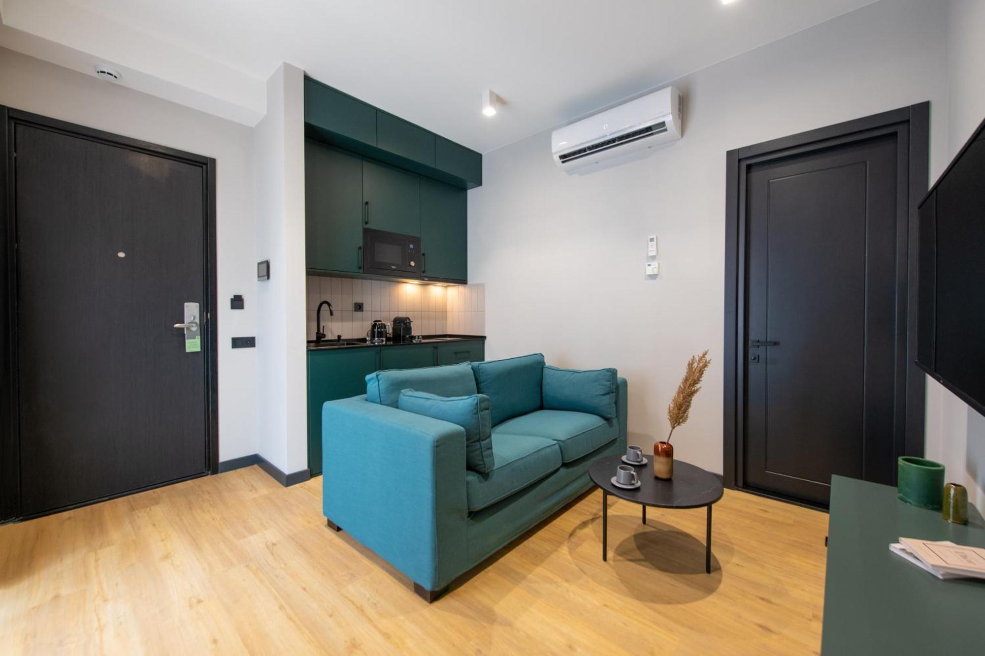 Qstay Gratus Tbilisi Exterior photo