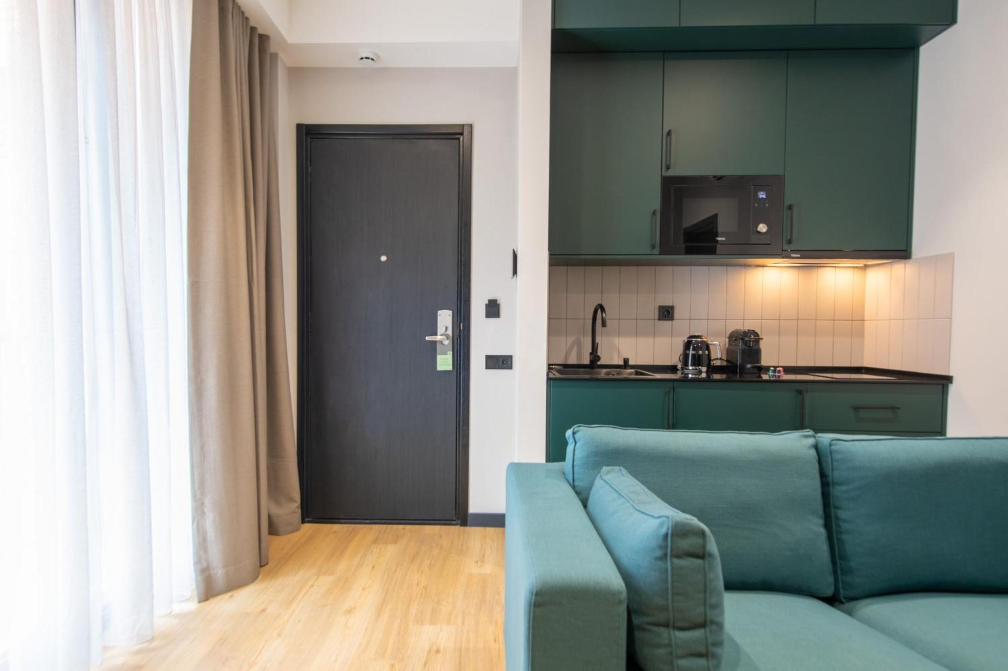 Qstay Gratus Tbilisi Exterior photo
