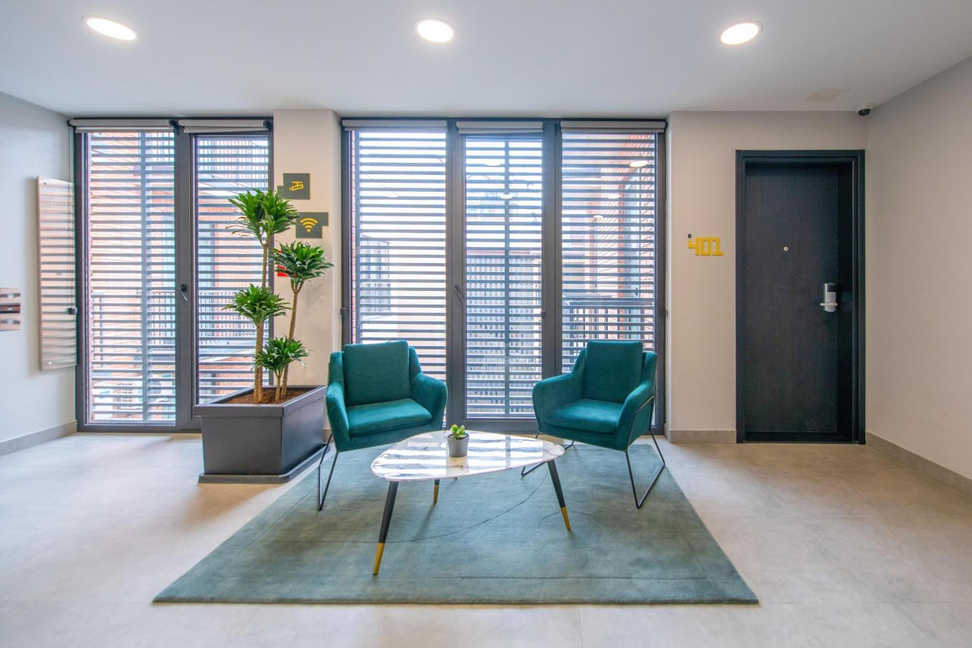 Qstay Gratus Tbilisi Exterior photo