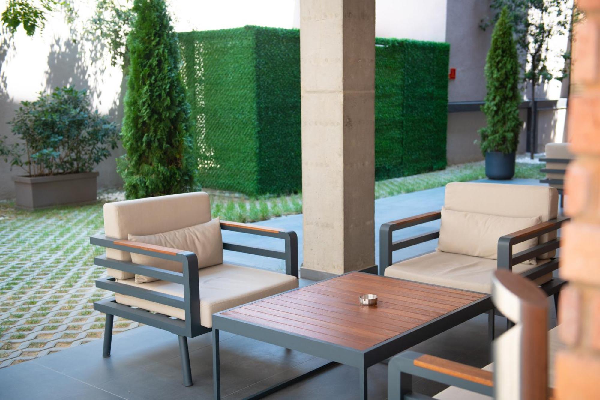 Qstay Gratus Tbilisi Exterior photo