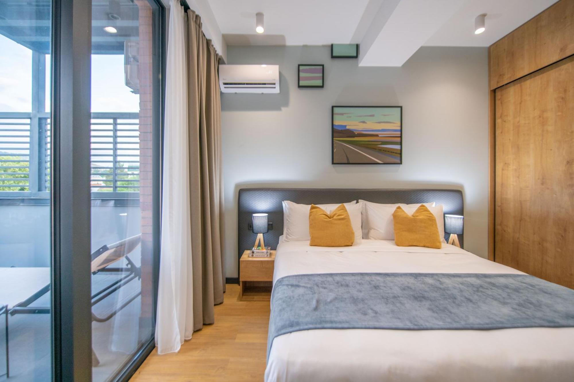 Qstay Gratus Tbilisi Exterior photo