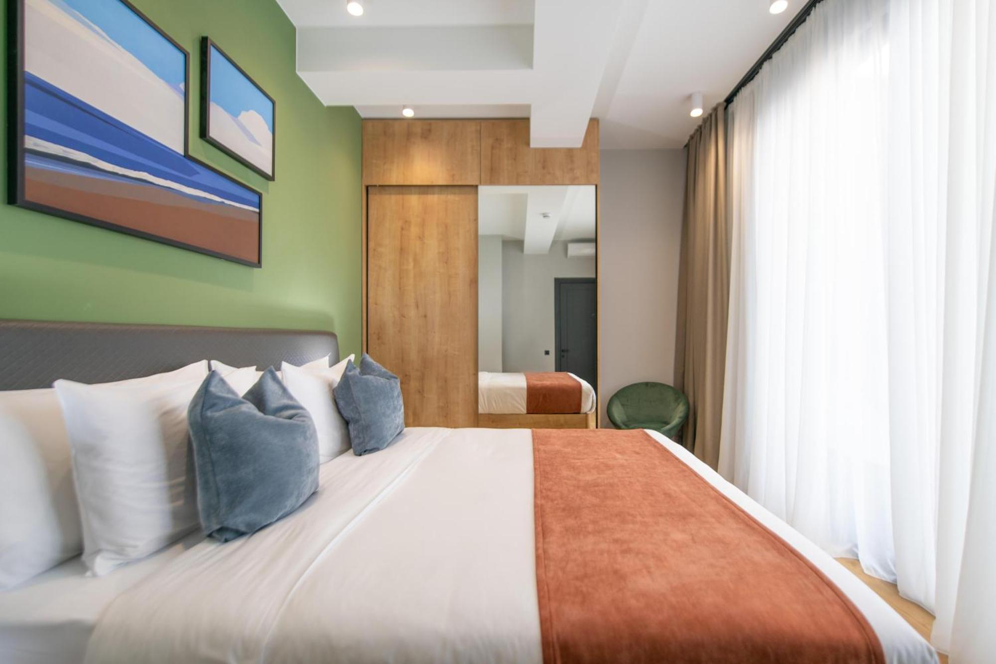 Qstay Gratus Tbilisi Exterior photo