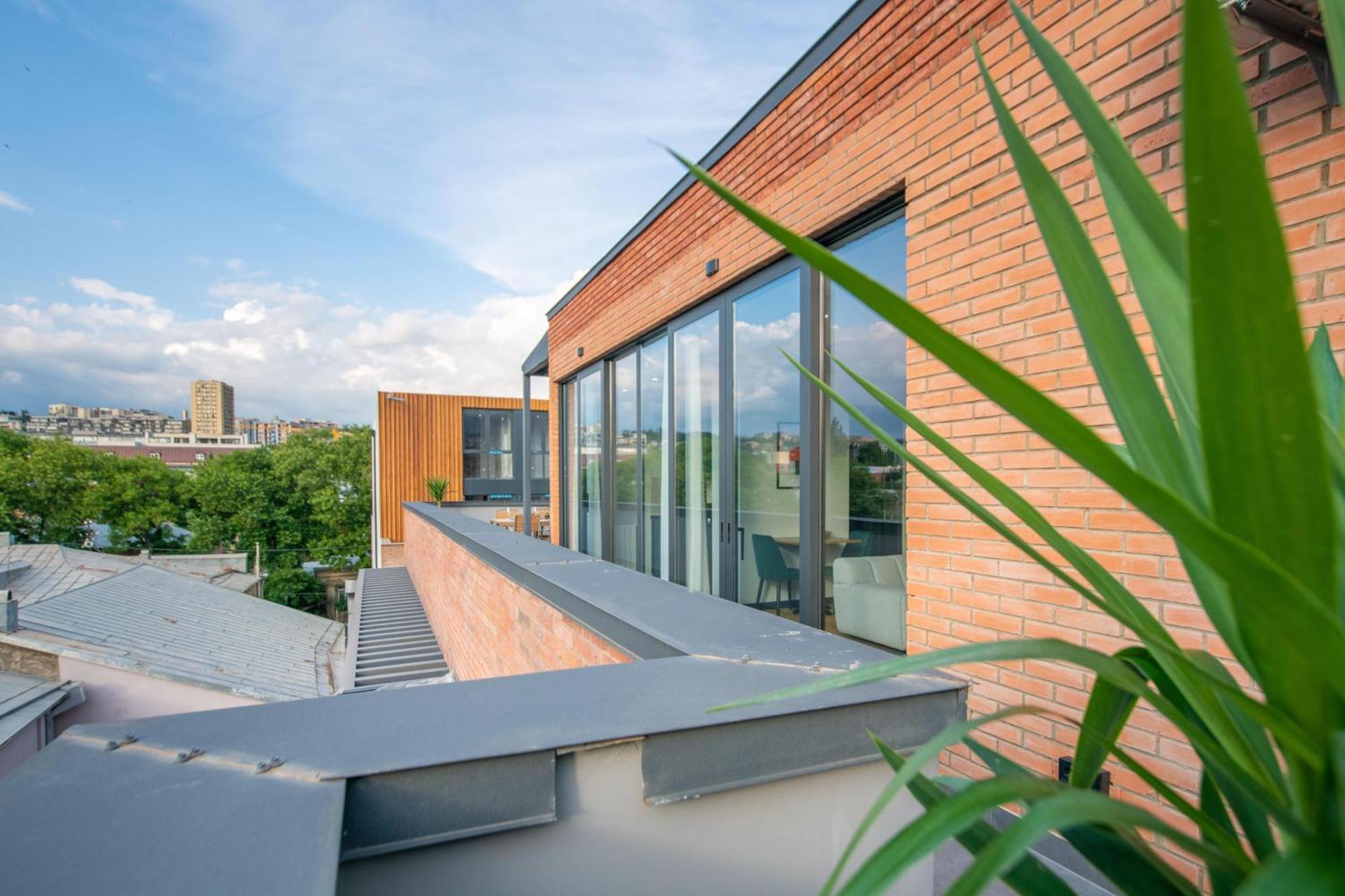 Qstay Gratus Tbilisi Exterior photo